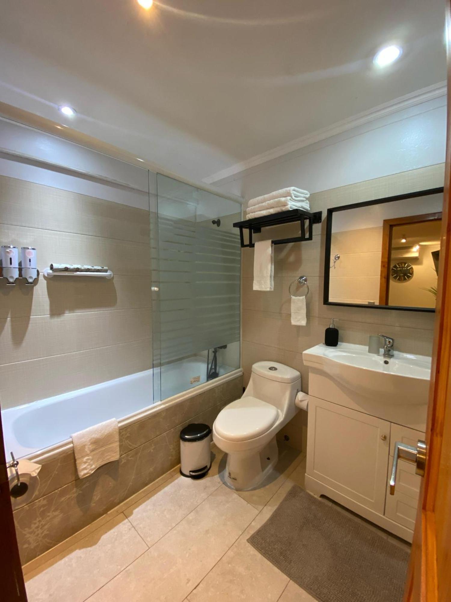 Hotel Boutique 501 Los Ángeles Екстериор снимка